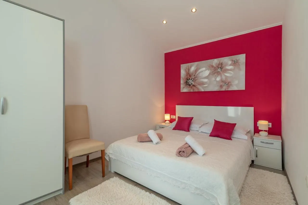 Apartment Roko Trogir 0*,  Croatia