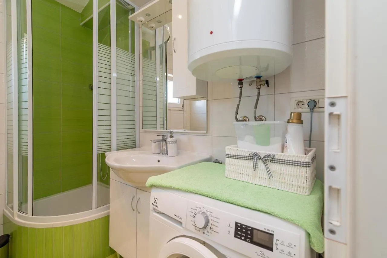 Apartment Roko Trogir 0*,  Croatia