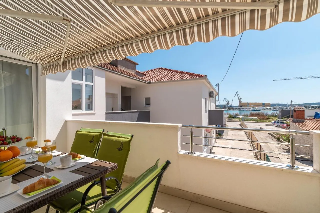 Apartment Roko Trogir